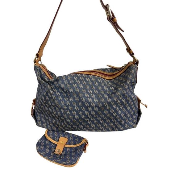 VTGDooney & Bourke Monogram Logo Shoulder Bag Matching Pouch Navy Canvas Leather - Picture 3 of 15
